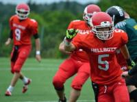 澳客官网电脑版-精准传球助攻，球队精神面貌焕发